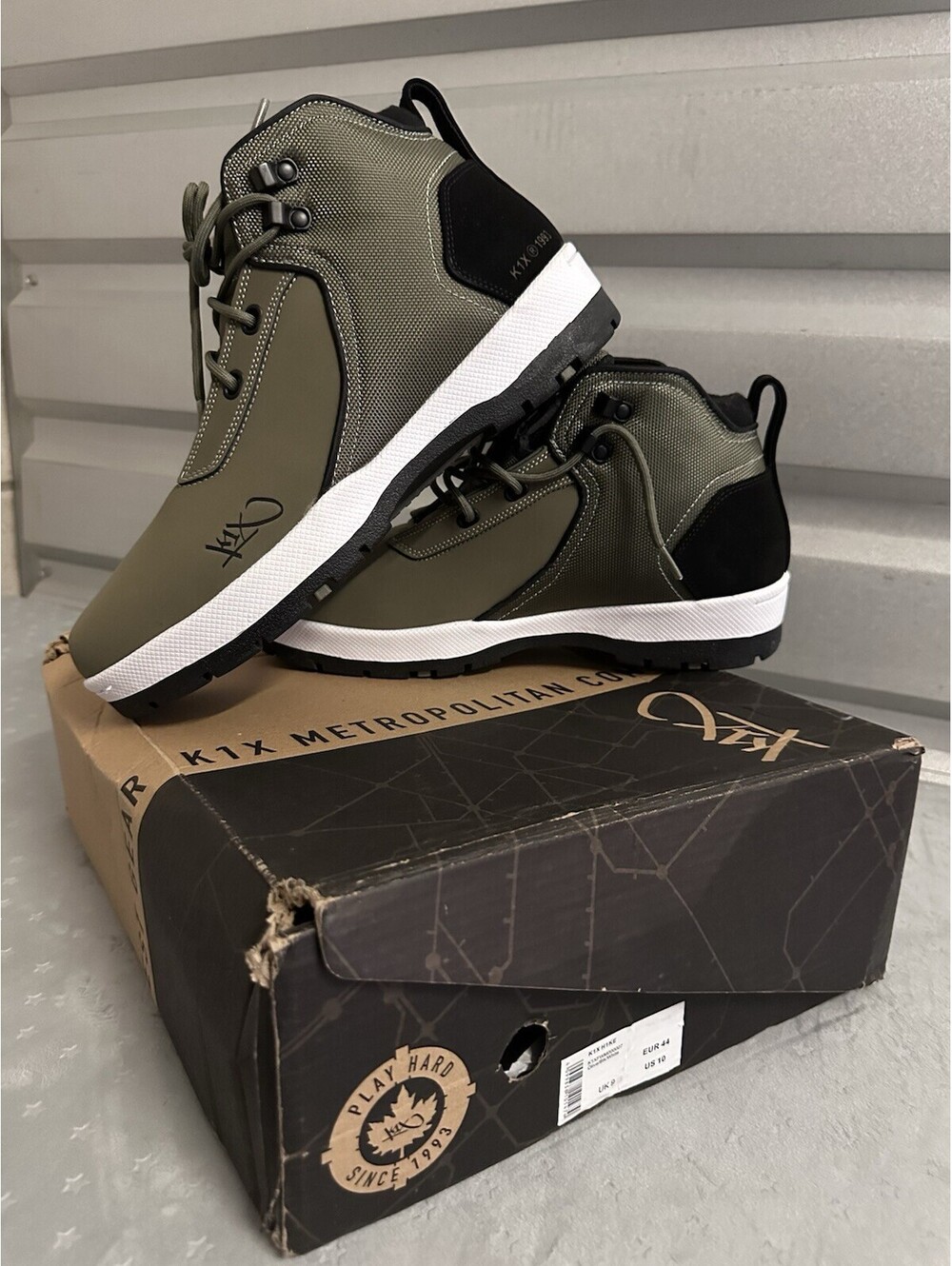 K1X Playhard Mens Philly Run Sneakers Boot Running Hiking (NEW WITH FLAWS) Sz 10